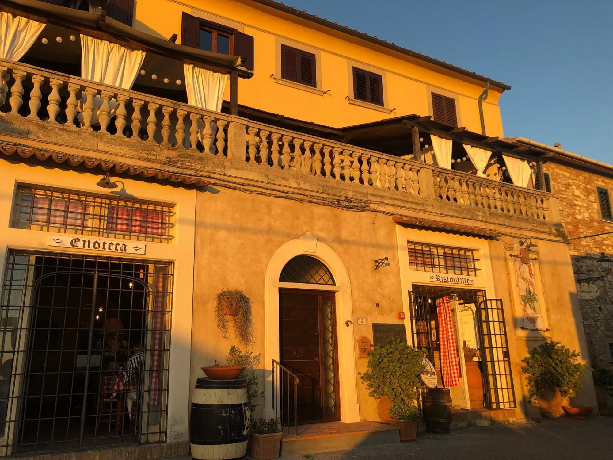 Bouganville Rosignano Marittimo Esterno foto